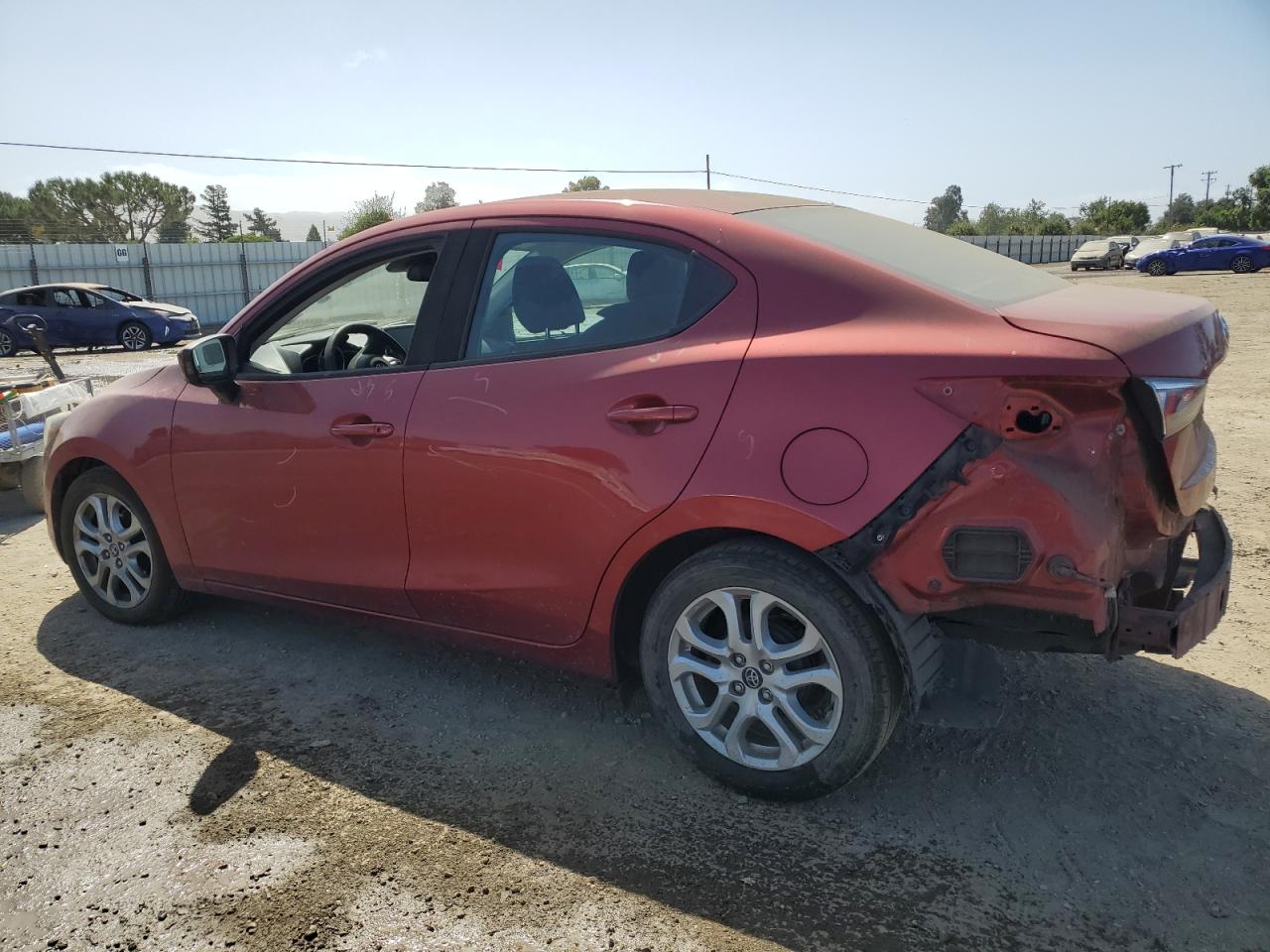 2017 Toyota Yaris Ia vin: 3MYDLBYV0HY180510