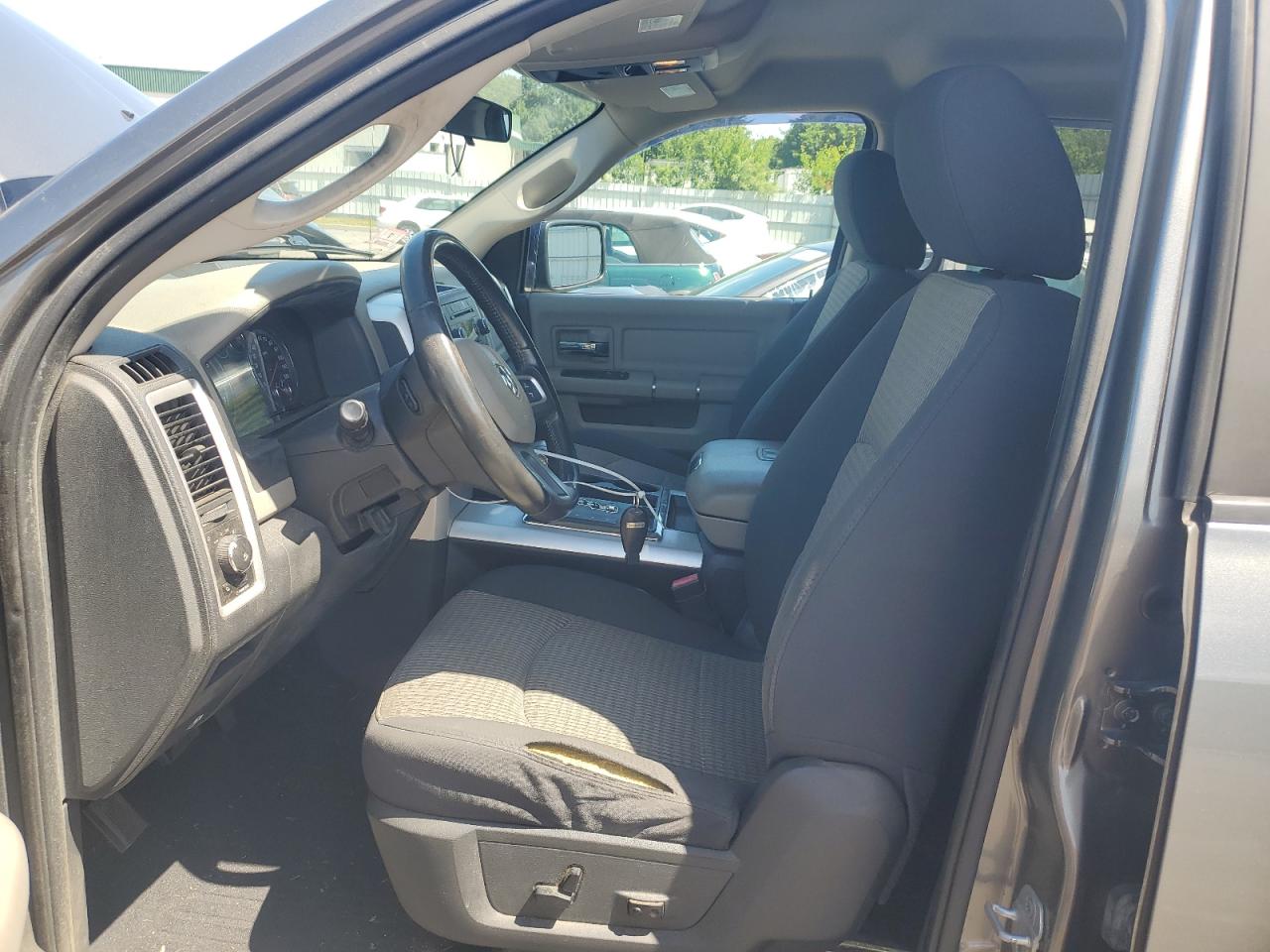 1D7RV1GT6BS659843 2011 Dodge Ram 1500