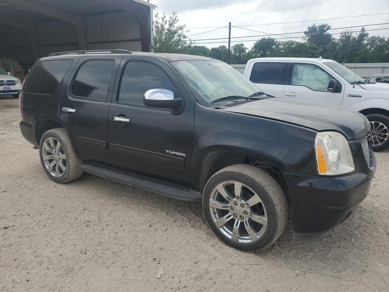 1GKS1AE04BR260893 2011 GMC Yukon Sle