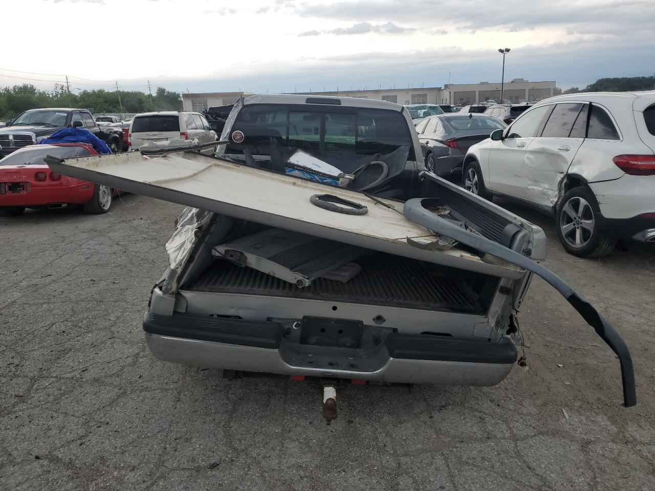 1B7HC13YXYJ176075 2000 Dodge Ram 1500