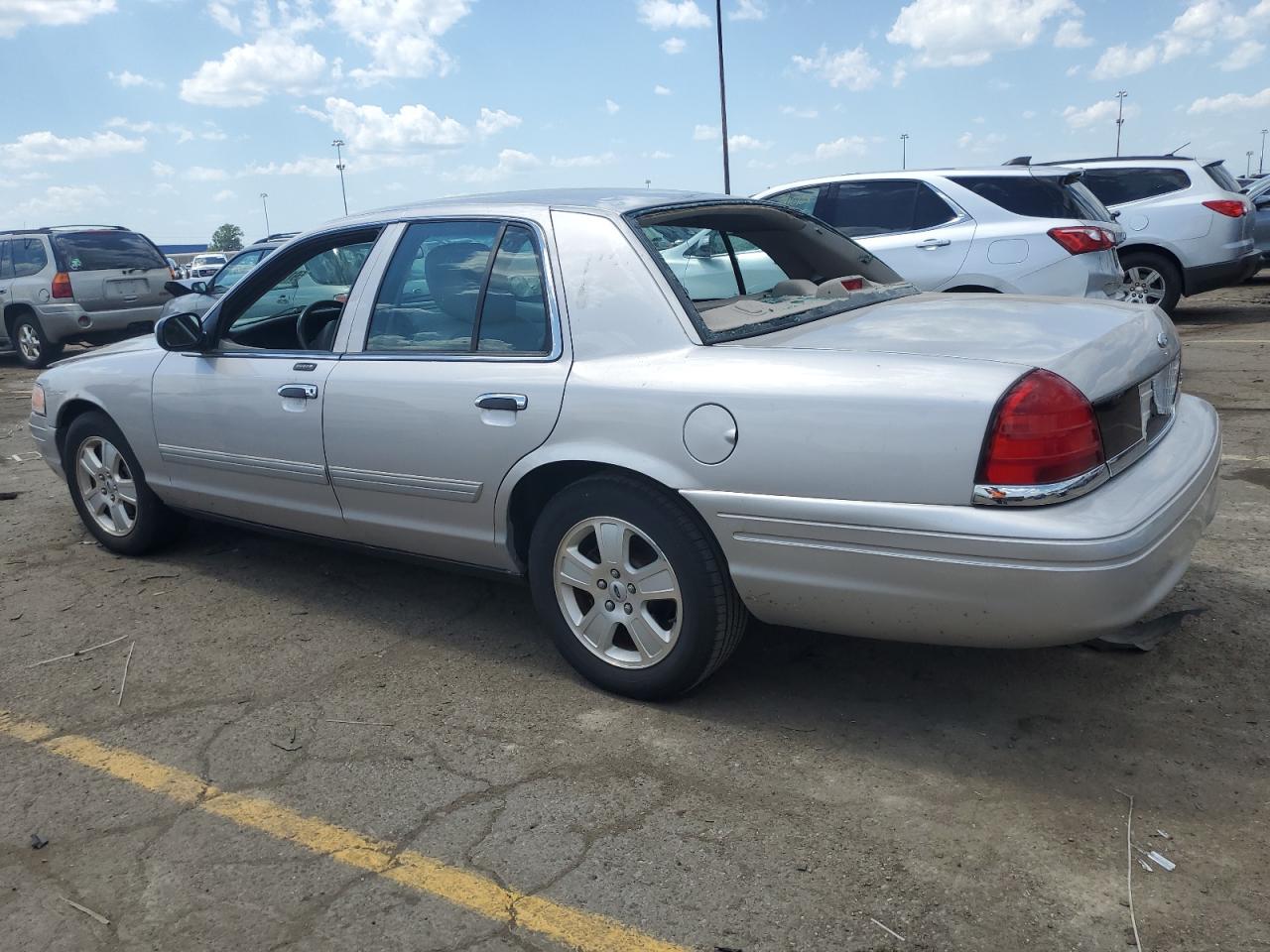 2FABP7EV5BX145160 2011 Ford Crown Victoria Lx