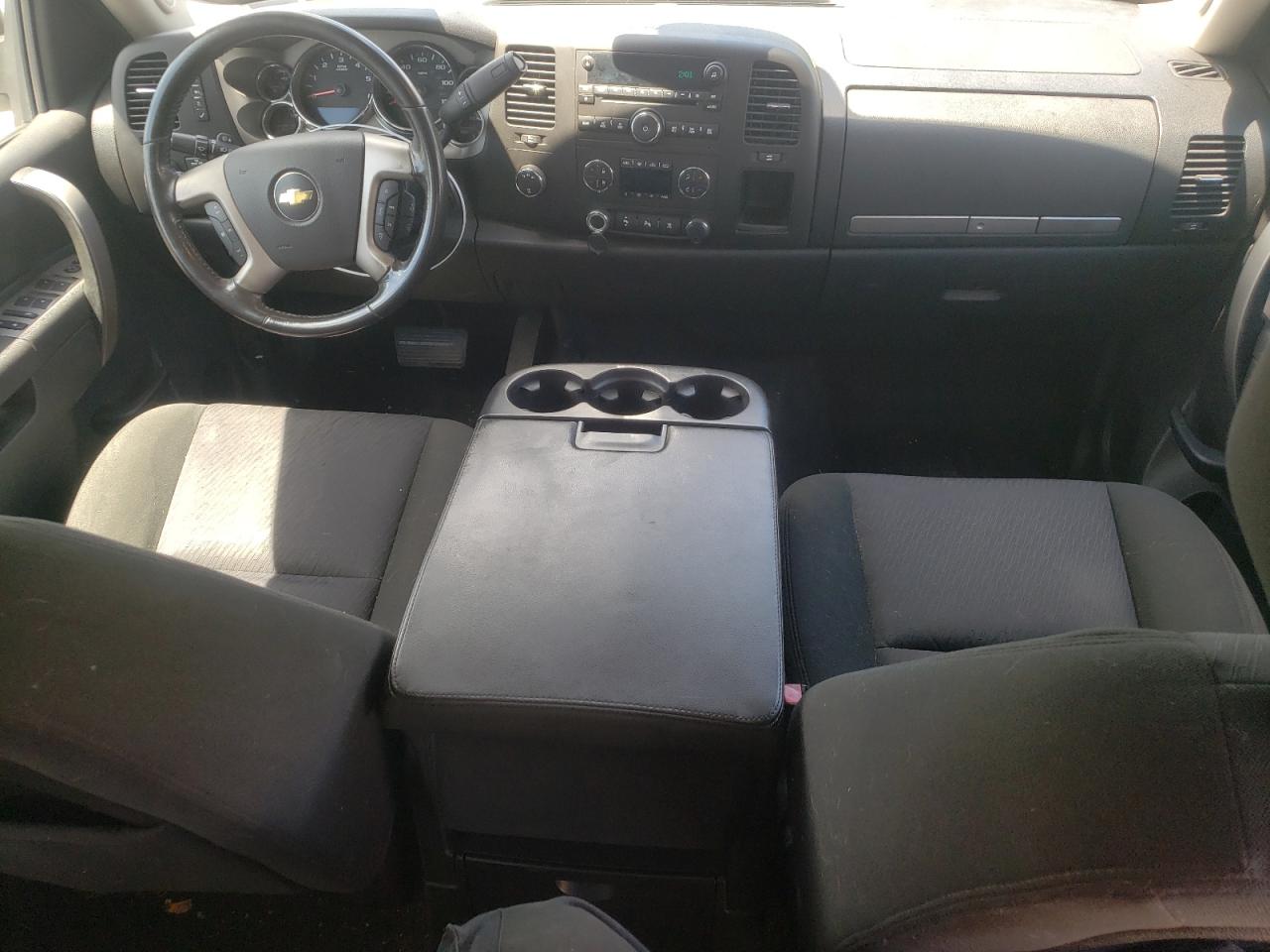 1GC1KXCG4BF131058 2011 Chevrolet Silverado K2500 Heavy Duty Lt