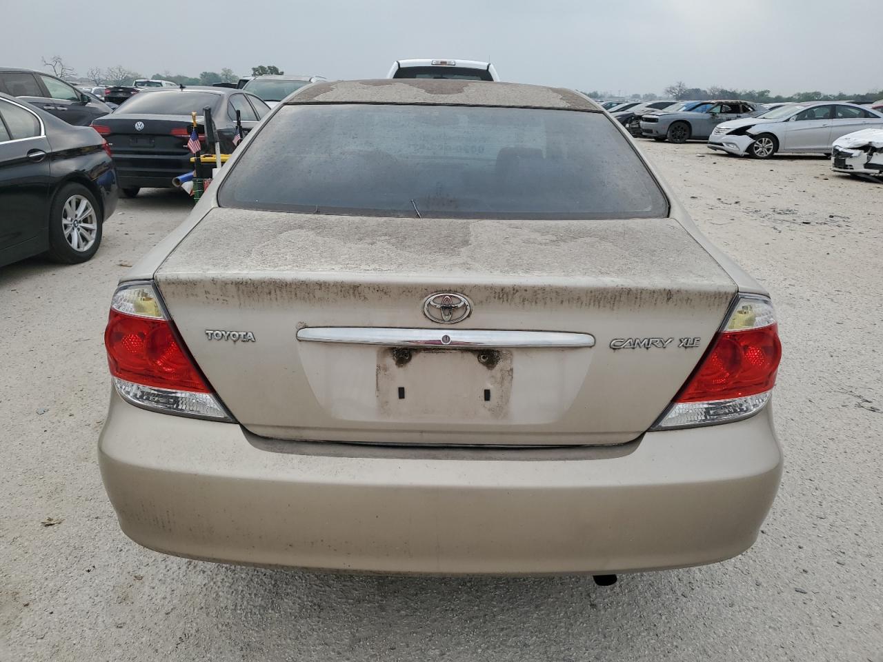 4T1BE32K45U964476 2005 Toyota Camry Le