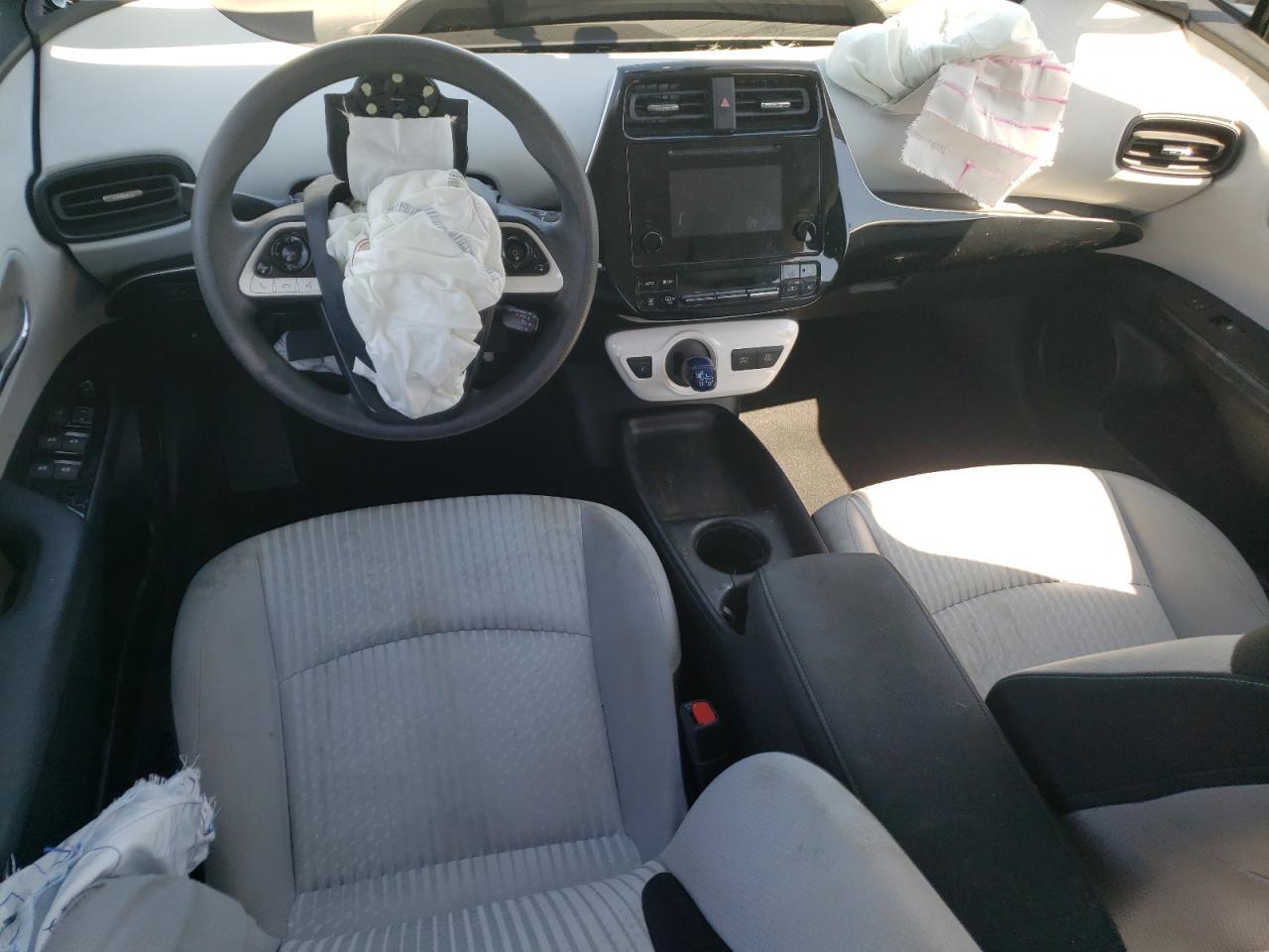 JTDKARFU6G3013431 2016 Toyota Prius