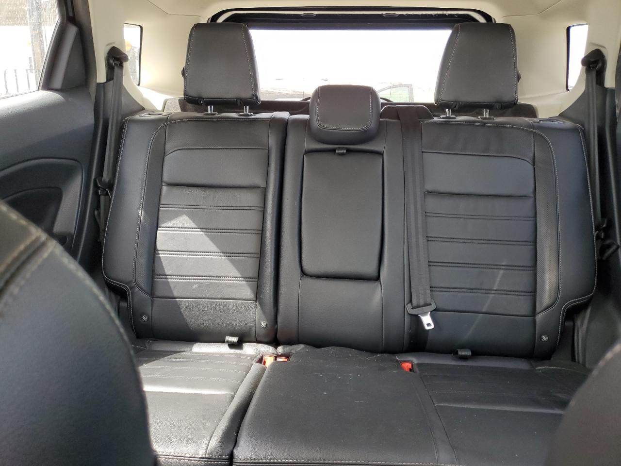 MAJ3S2KE3LC319090 2016 Ford Ecosport Titanium