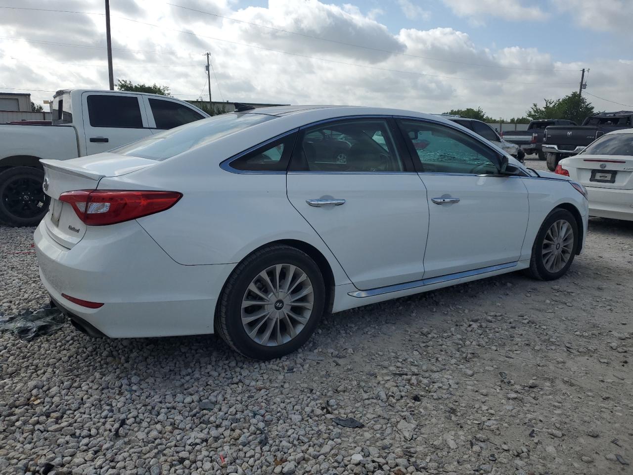 2015 Hyundai Sonata Sport vin: 5NPE34AF2FH028563