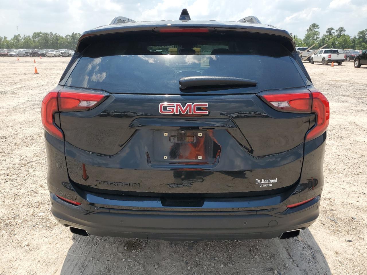 3GKALPEX2KL372668 2019 GMC Terrain Slt