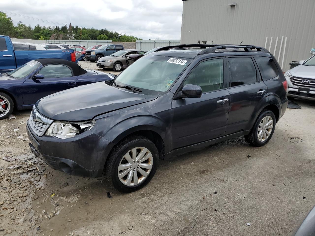 JF2SHADC9DH416004 2013 Subaru Forester 2.5X Premium