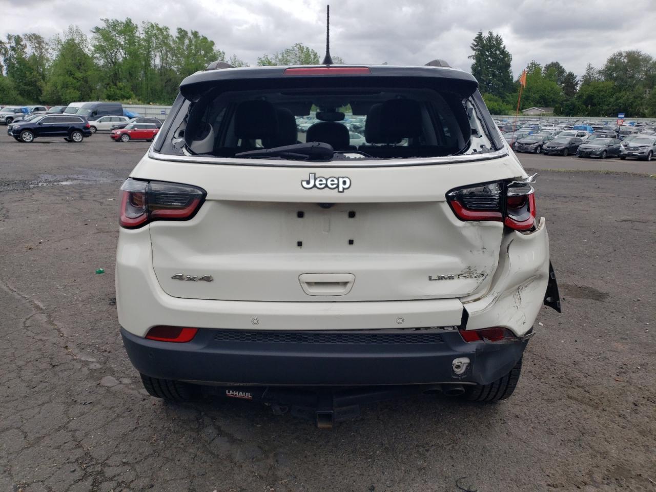 3C4NJDCB1JT245207 2018 Jeep Compass Limited