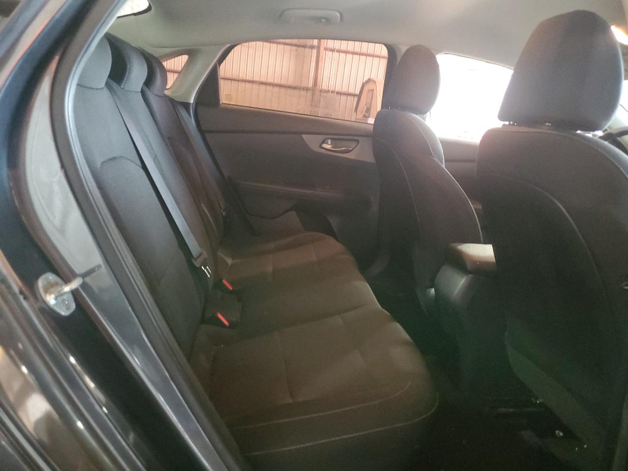 3KPF24AD6KE051333 2019 Kia Forte Fe