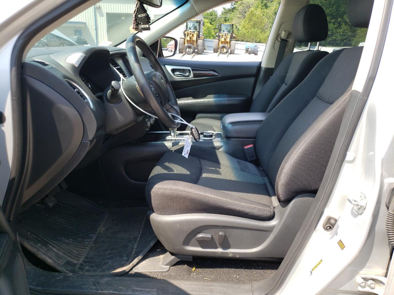 5N1DR2MM2JC641663 2018 Nissan Pathfinder S