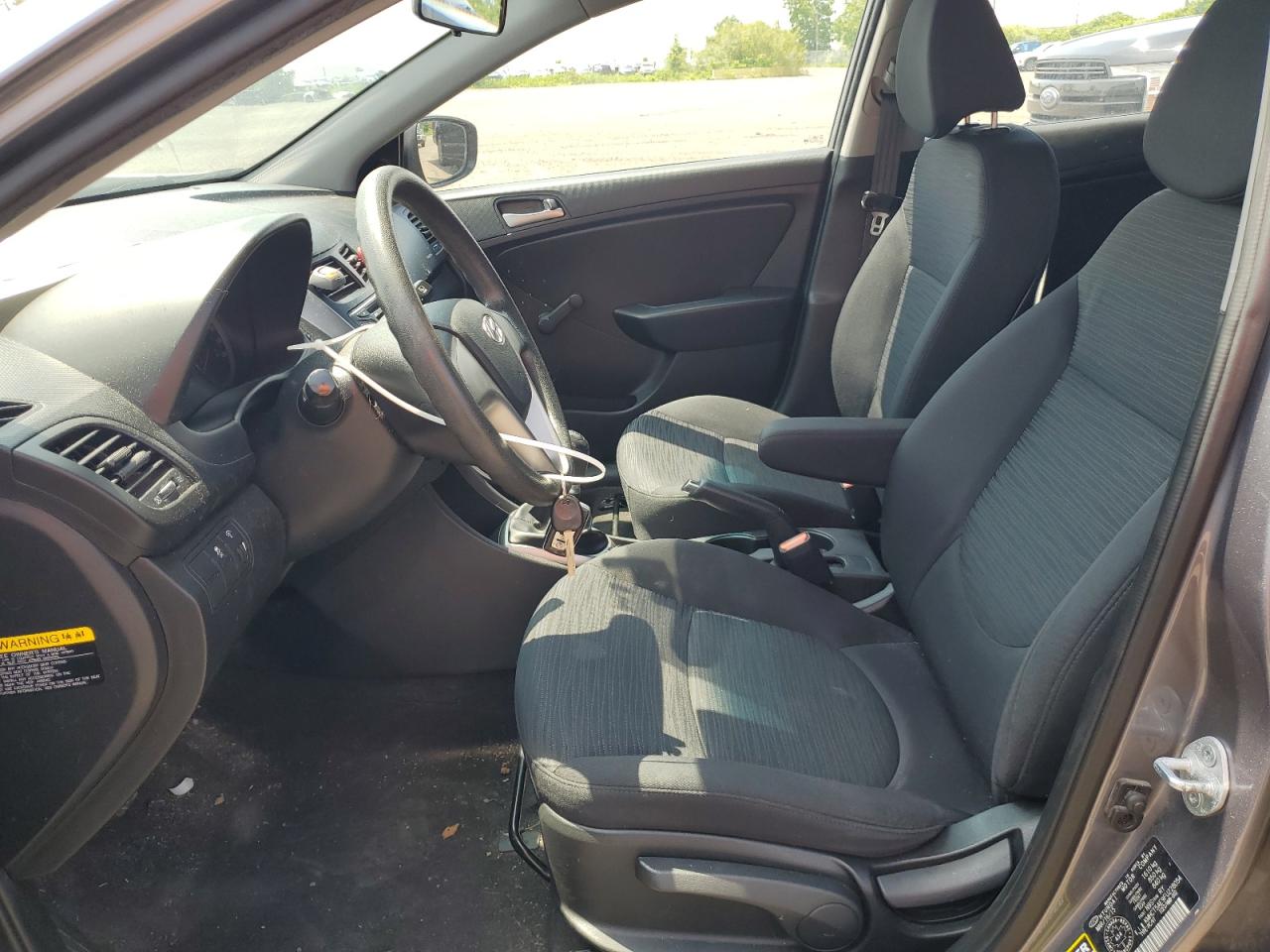 KMHCT5AE9FU228054 2015 Hyundai Accent Gs