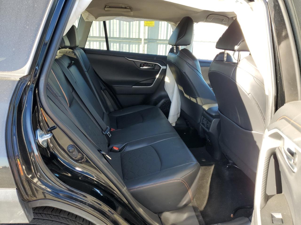 2T3J1RFV5LC093513 2020 Toyota Rav4 Adventure