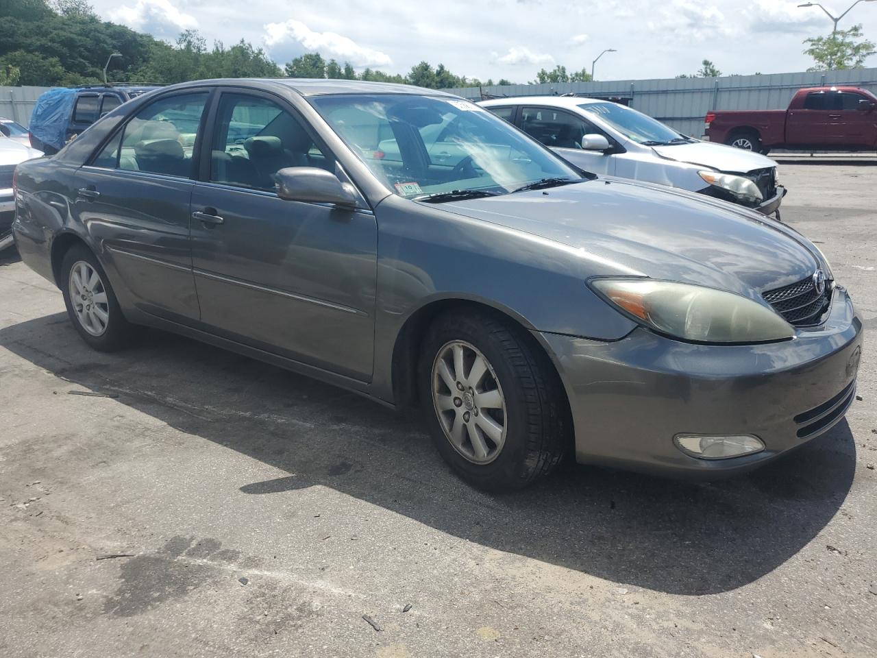 4T1BF30K74U569724 2004 Toyota Camry Le