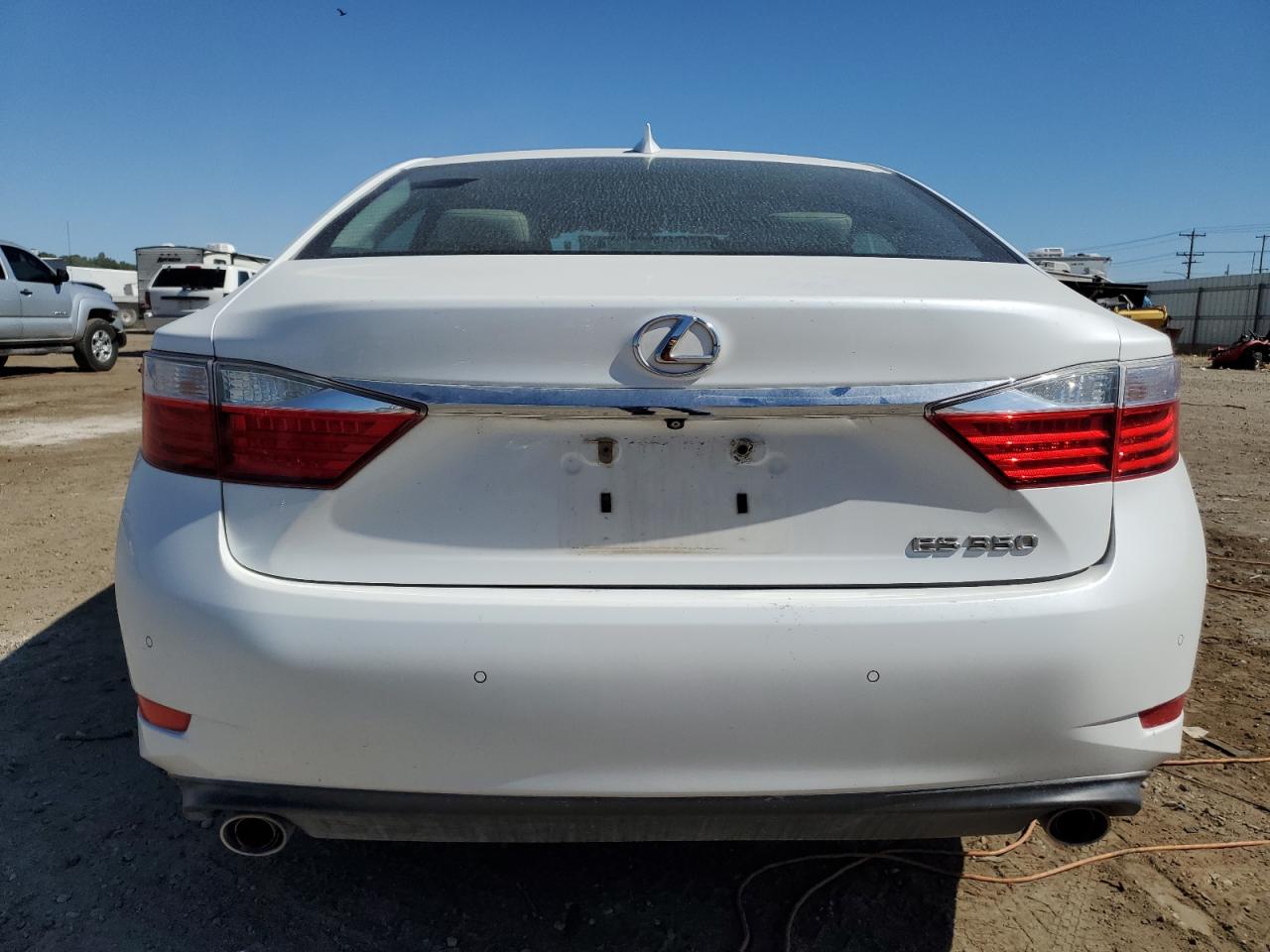JTHBK1GG8F2165530 2015 Lexus Es 350