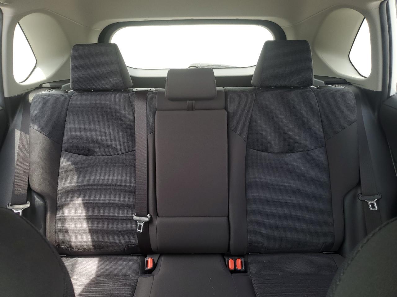 JTMK1RFV8LD055015 2020 Toyota Rav4 Le