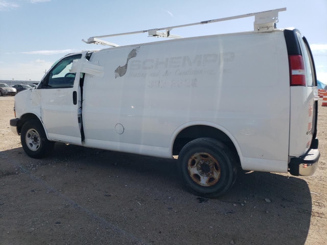 Lot #2804581218 2016 CHEVROLET EXPRESS CA