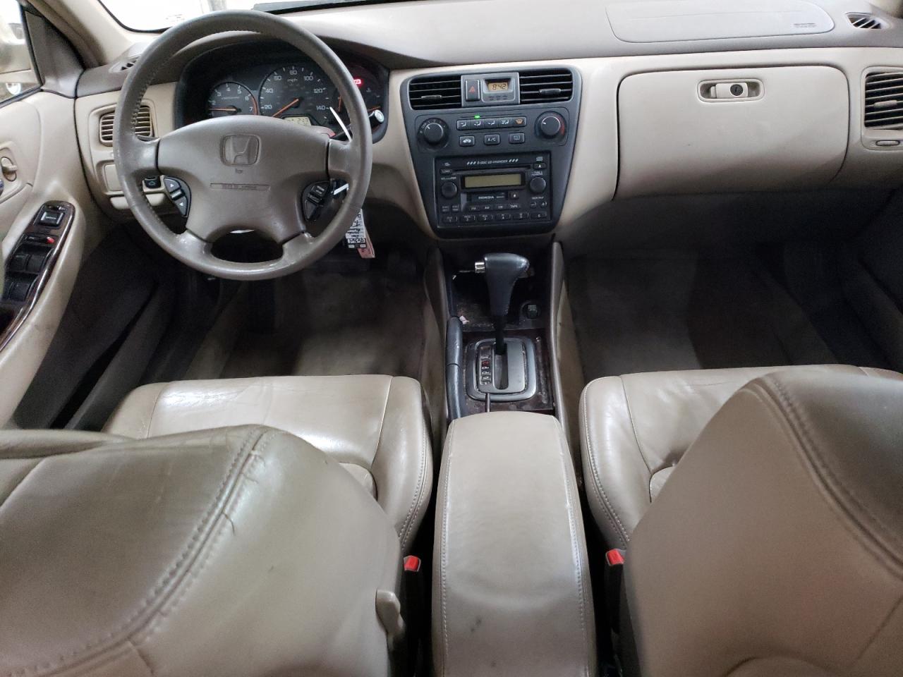 1HGCG56601A062898 2001 Honda Accord Ex