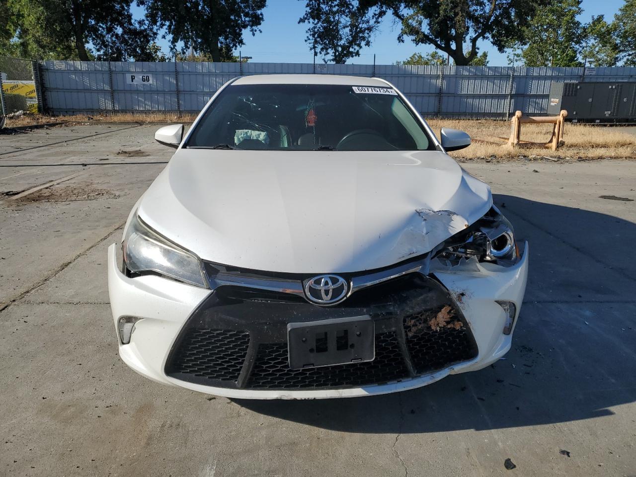 2016 Toyota Camry Le vin: 4T1BF1FK7GU126067