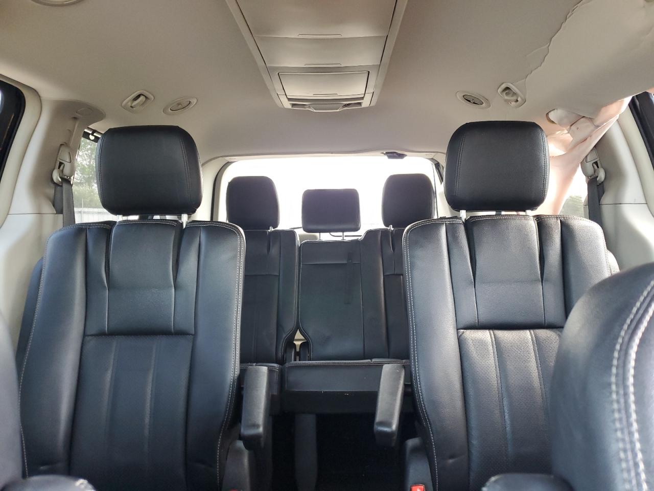 2C4RC1CGXER164530 2014 Chrysler Town & Country Touring L