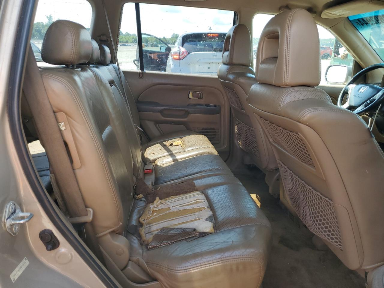 2HKYF18633H590623 2003 Honda Pilot Exl