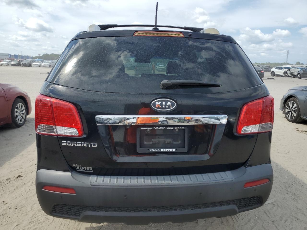 5XYKT3A68DG322762 2013 Kia Sorento Lx