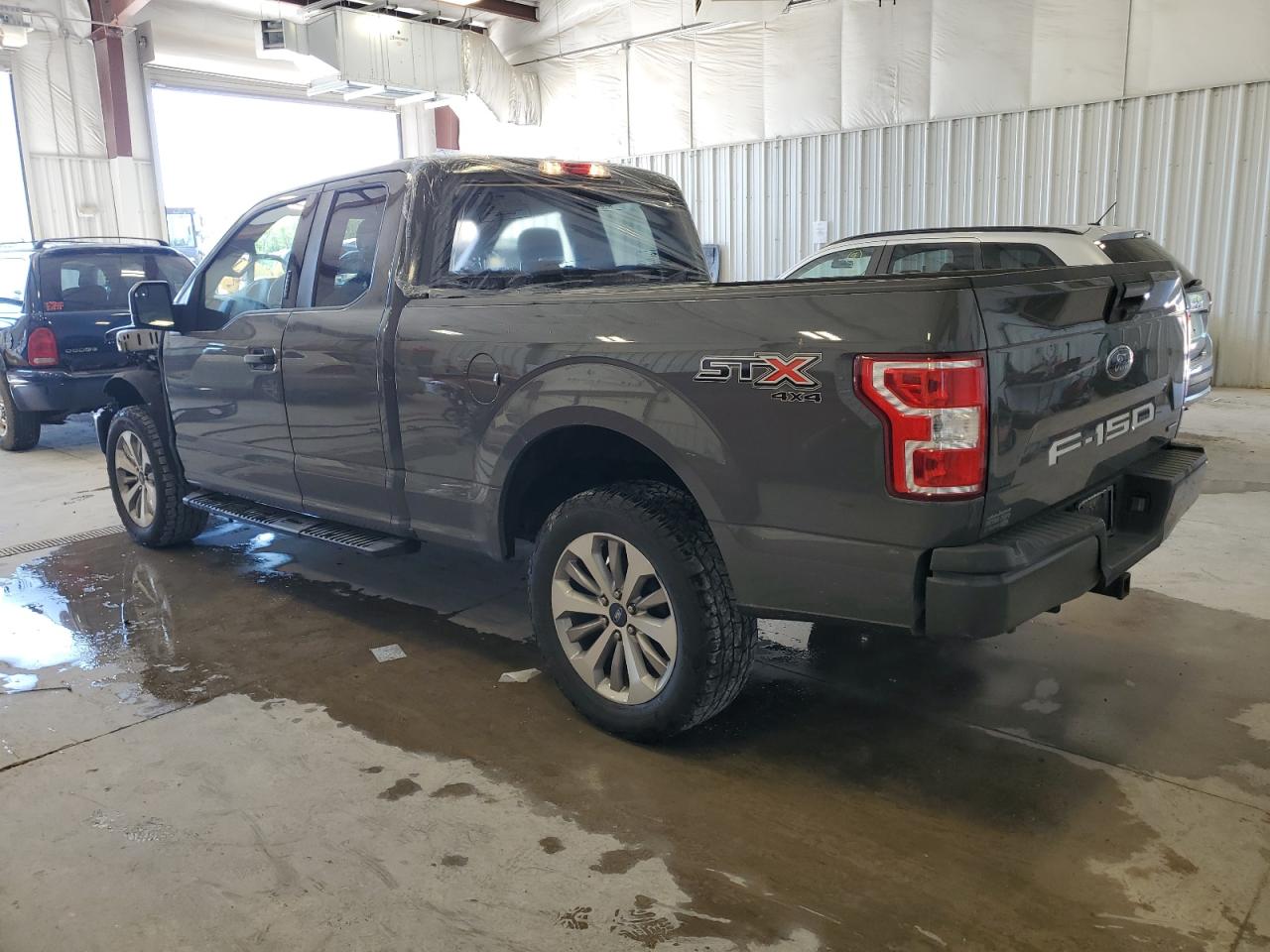 2018 Ford F150 Super Cab vin: 1FTEX1EP2JFD00375