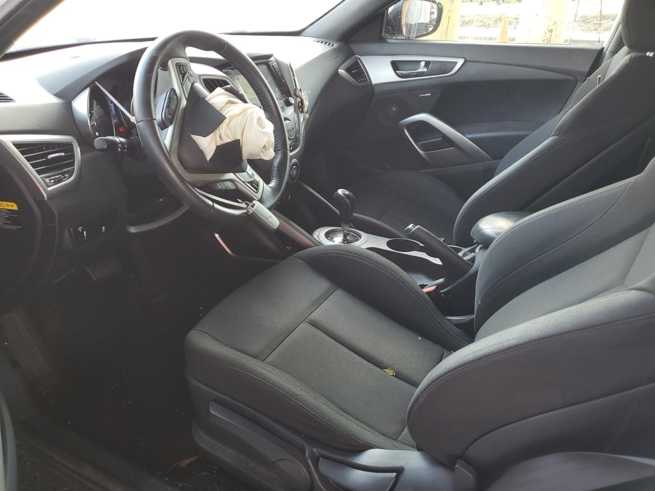 KMHTC6AD2HU317237 2017 Hyundai Veloster