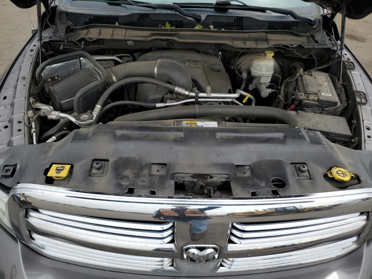 1C6RR7TT5ES443999 2014 Ram 1500 Slt