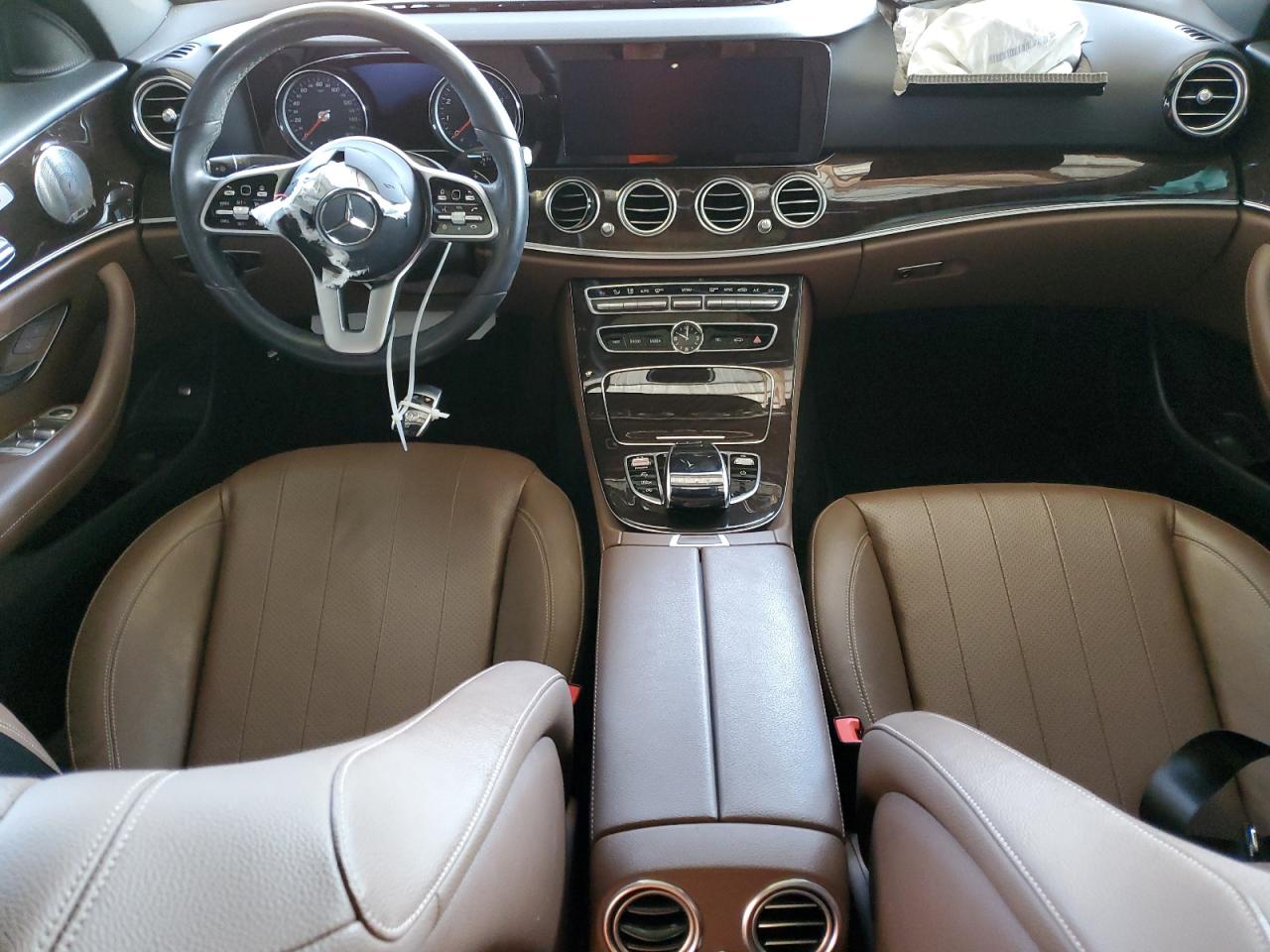 WDDZF4JB0KA561010 2019 Mercedes-Benz E 300