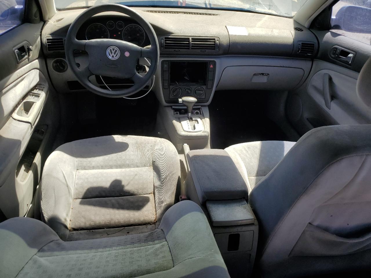 wvwpd63b83p190578 WVWPD63B83P190578 2003 Volkswagen Passat Gls