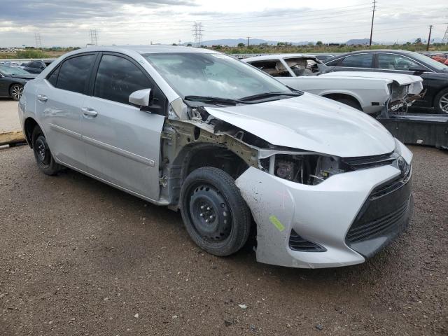 VIN 2T1BURHE7JC032369 2018 Toyota Corolla, L no.4