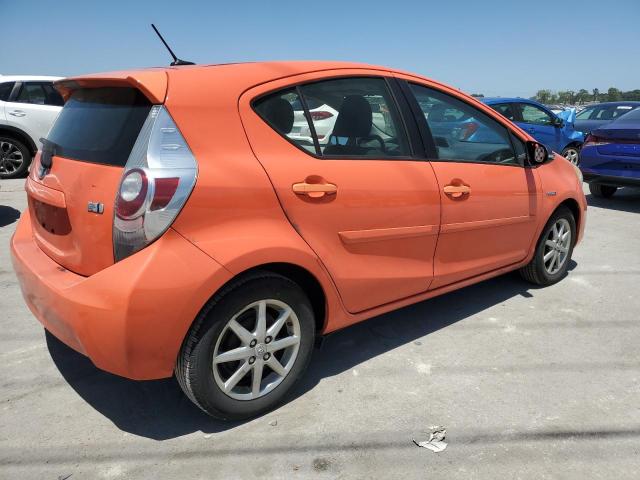 2013 Toyota Prius C VIN: JTDKDTB38D1047668 Lot: 57884904