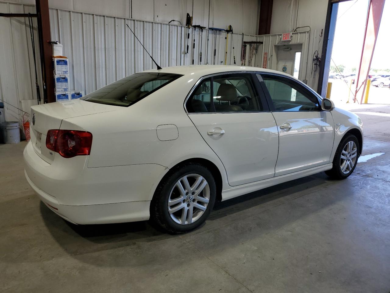 Lot #2972398434 2007 VOLKSWAGEN JETTA WOLF