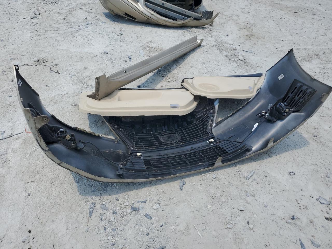 JTHBK1GG9D2077860 2013 Lexus Es 350