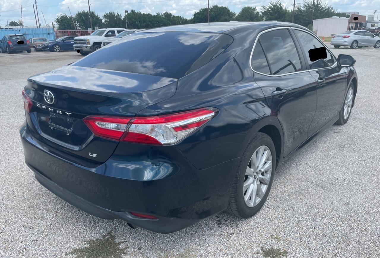 2018 Toyota Camry L vin: 4T1B11HK1JU594797