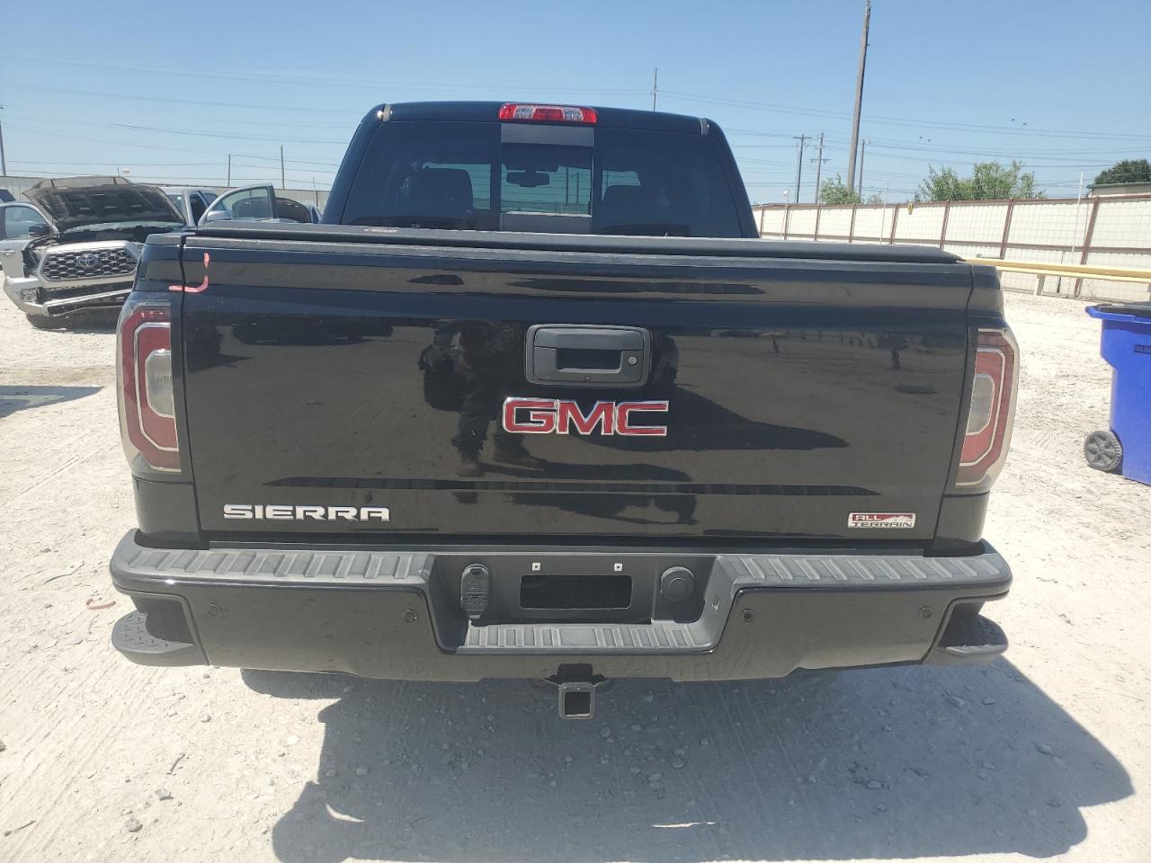 3GTU2NEC4JG461792 2018 GMC Sierra K1500 Slt