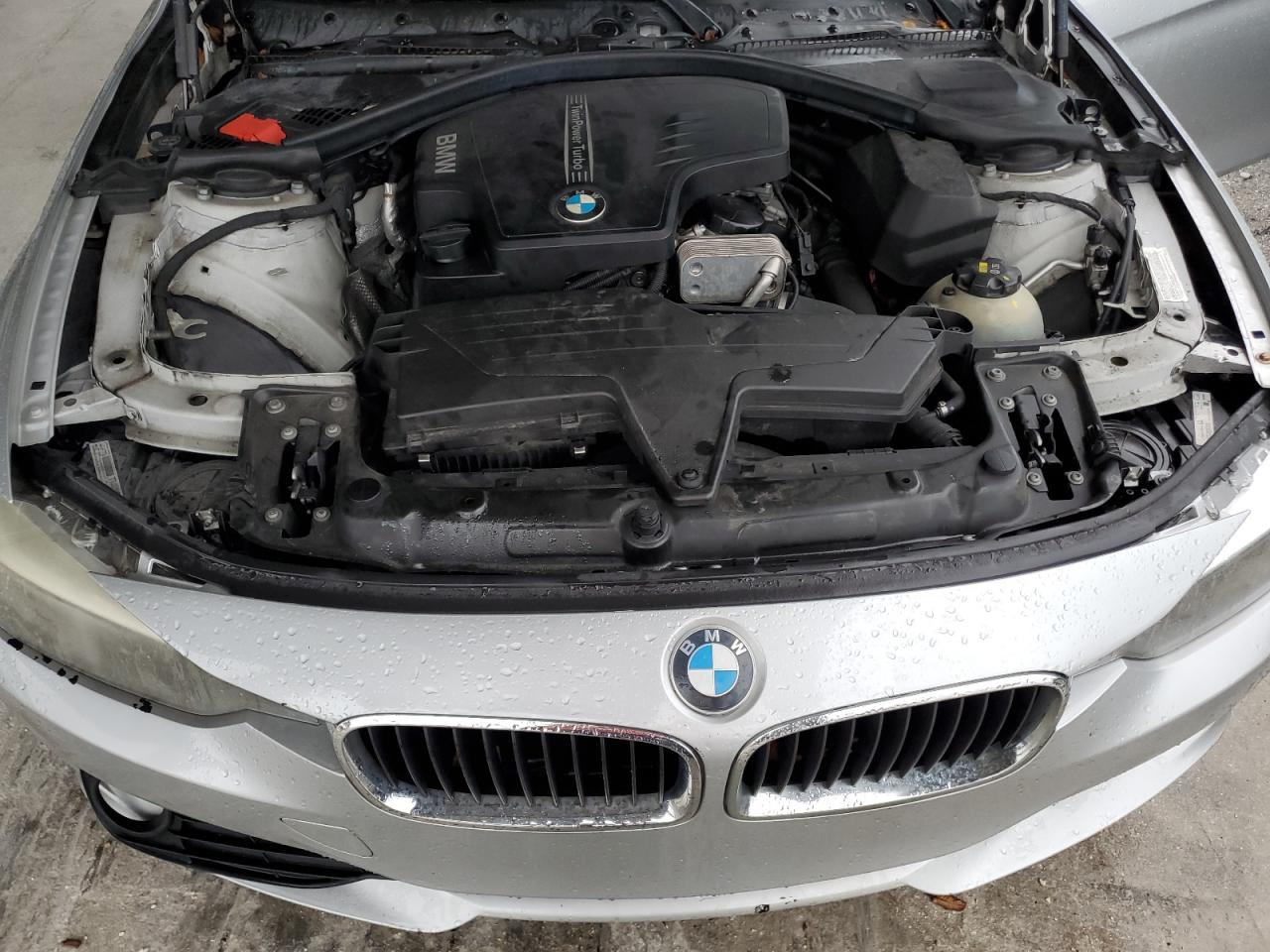 WBA3B1C55FP830958 2015 BMW 320 I