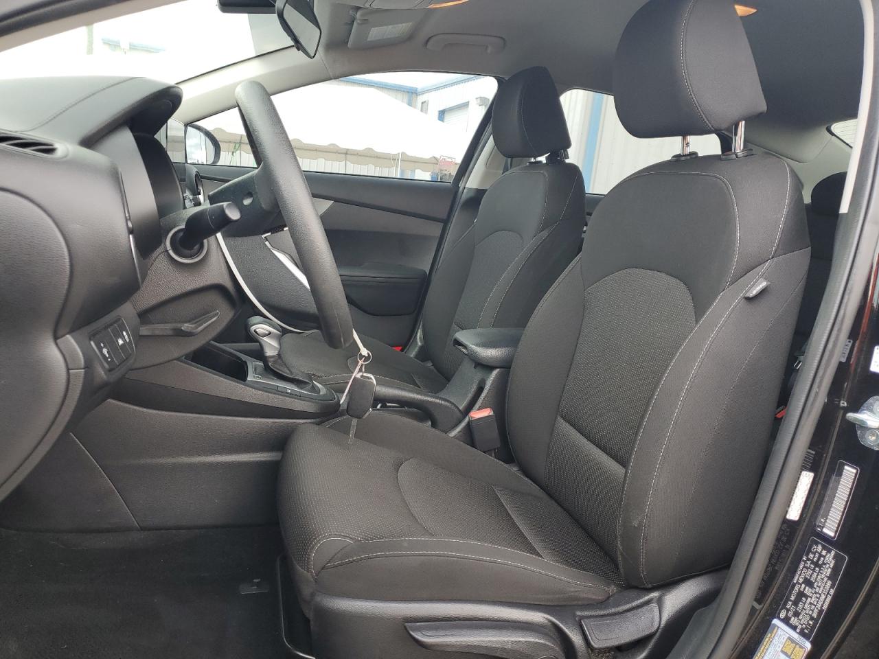 3KPF24AD6ME353899 2021 Kia Forte Fe