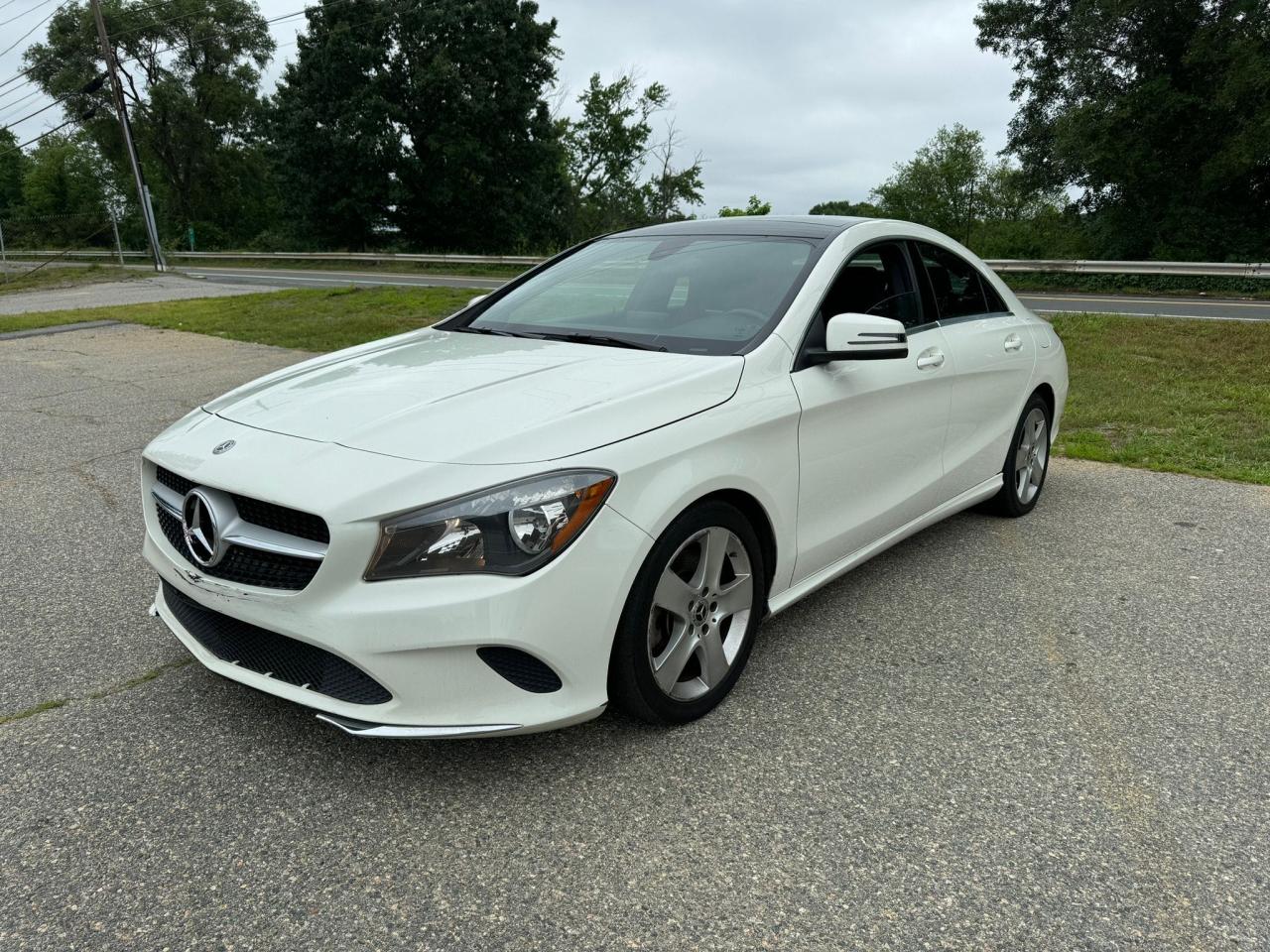 2018 Mercedes-Benz Cla 250 vin: WDDSJ4EB2JN569868