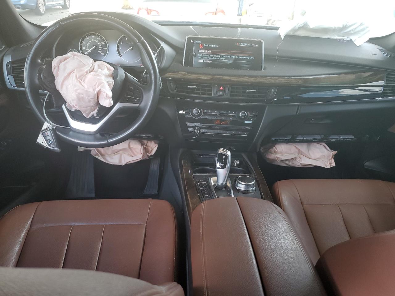 5UXKR0C55H0V65585 2017 BMW X5 xDrive35I