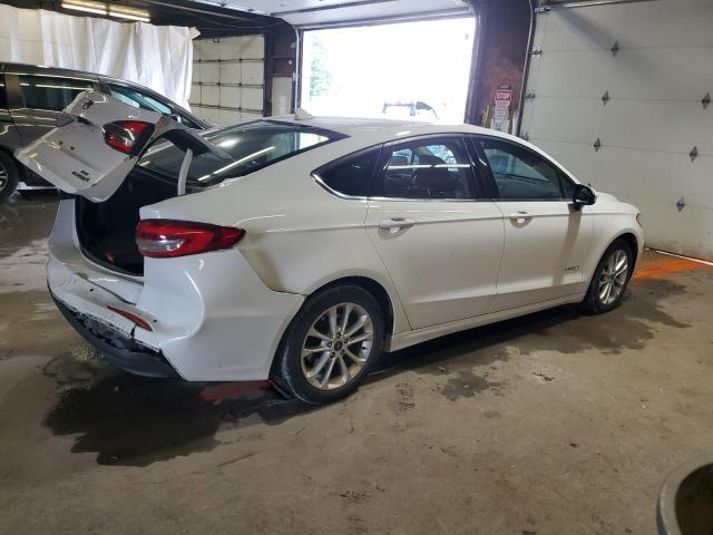 VIN 3FA6P0LU5KR145094 2019 Ford Fusion, SE no.3