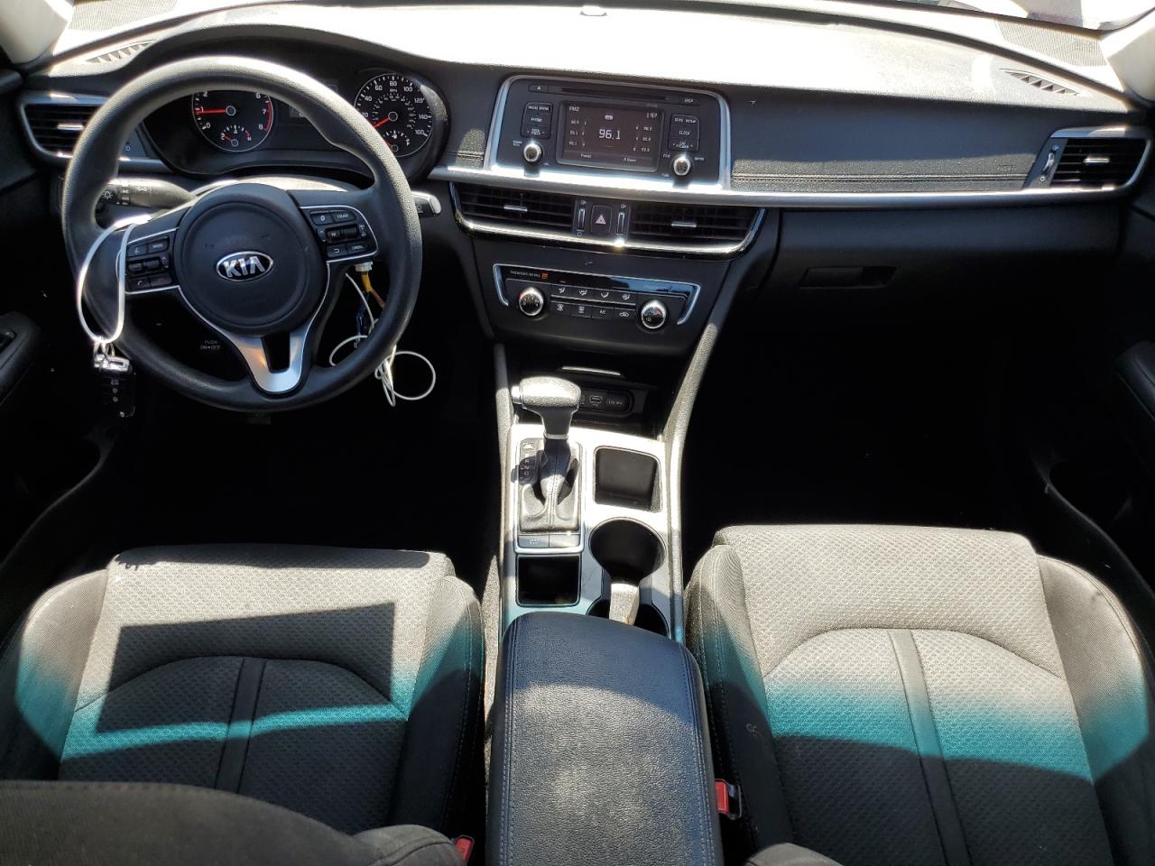 5XXGT4L34HG130618 2017 Kia Optima Lx