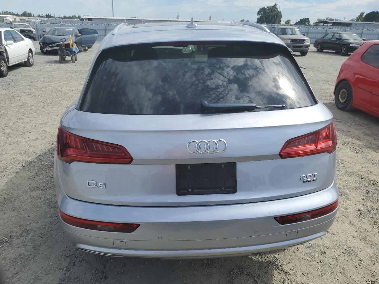 WA1BNAFY2J2234945 2018 Audi Q5 Premium Plus