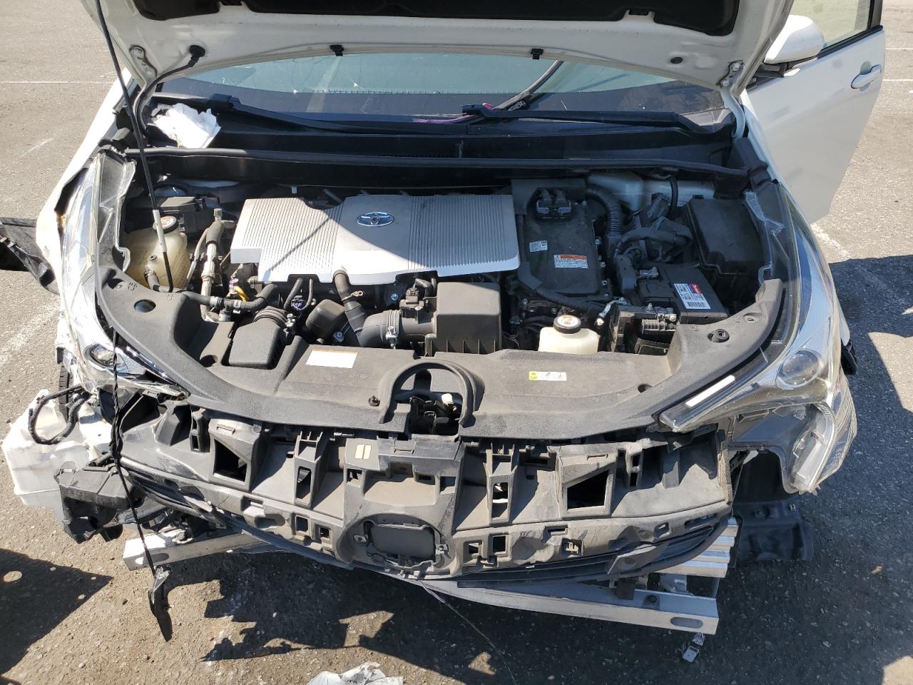 JTDKBRFU1H3560007 2017 Toyota Prius