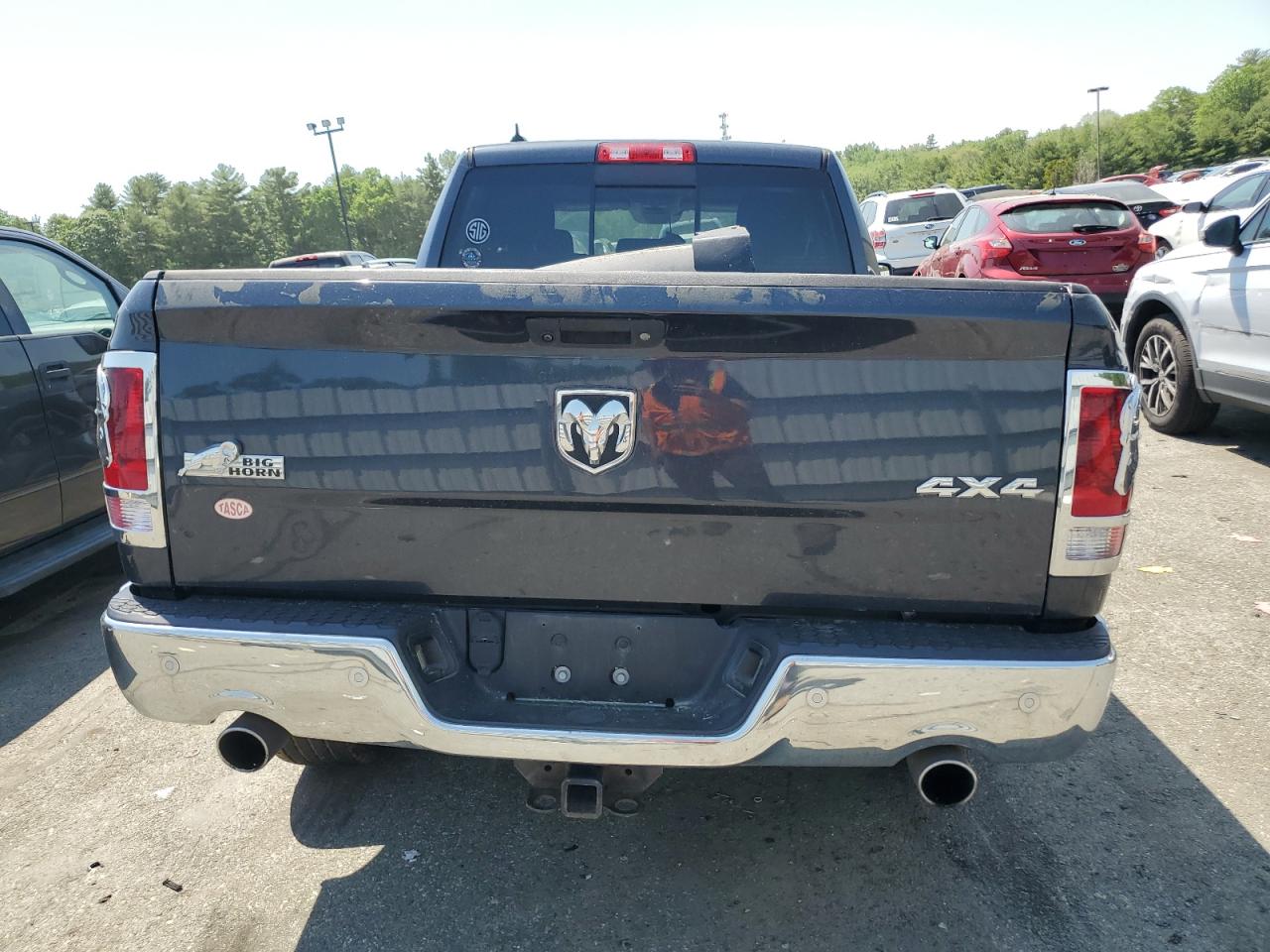 1C6RR7GT3HS685172 2017 Ram 1500 Slt