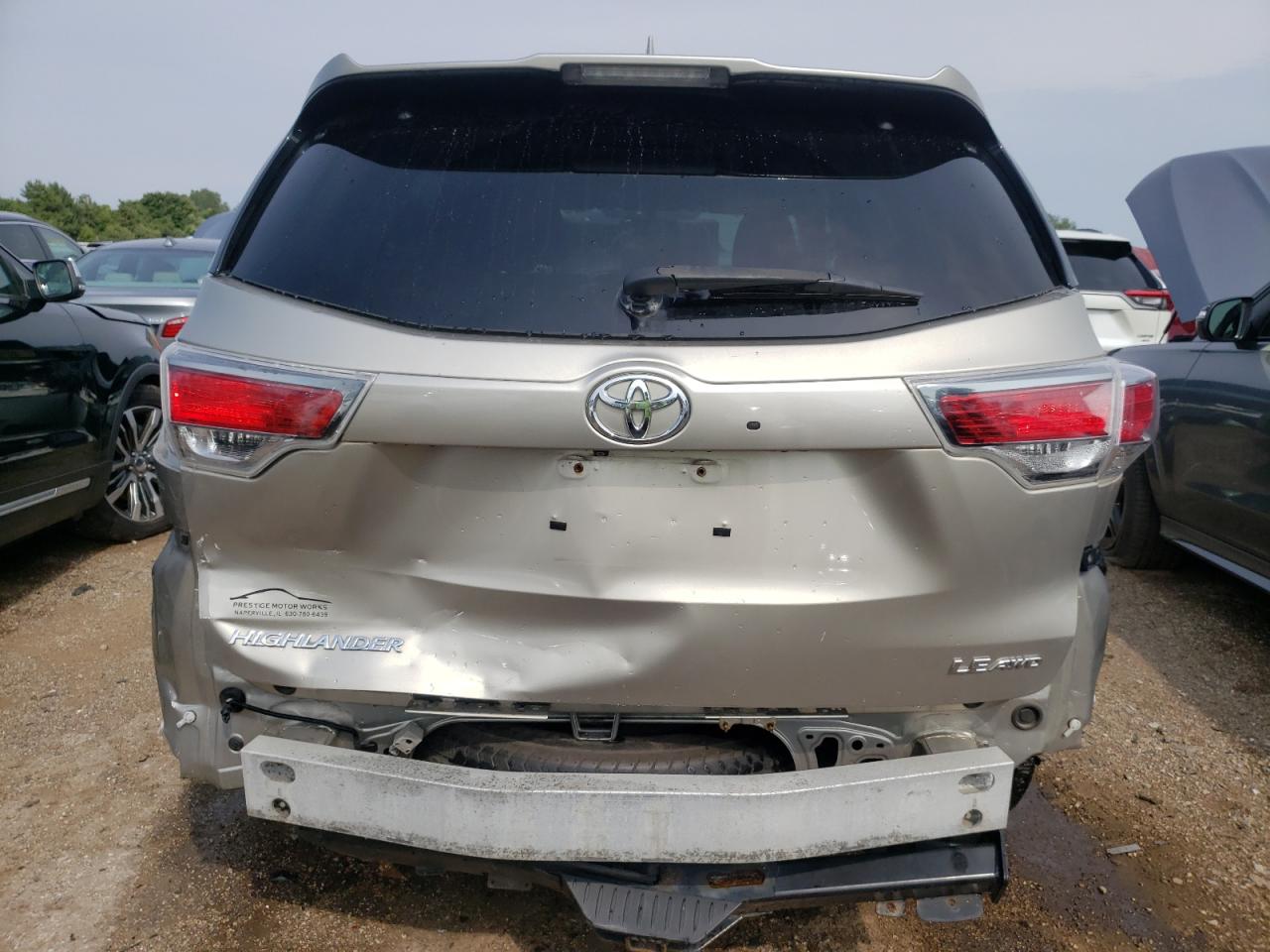 5TDBKRFH2ES036393 2014 Toyota Highlander Le