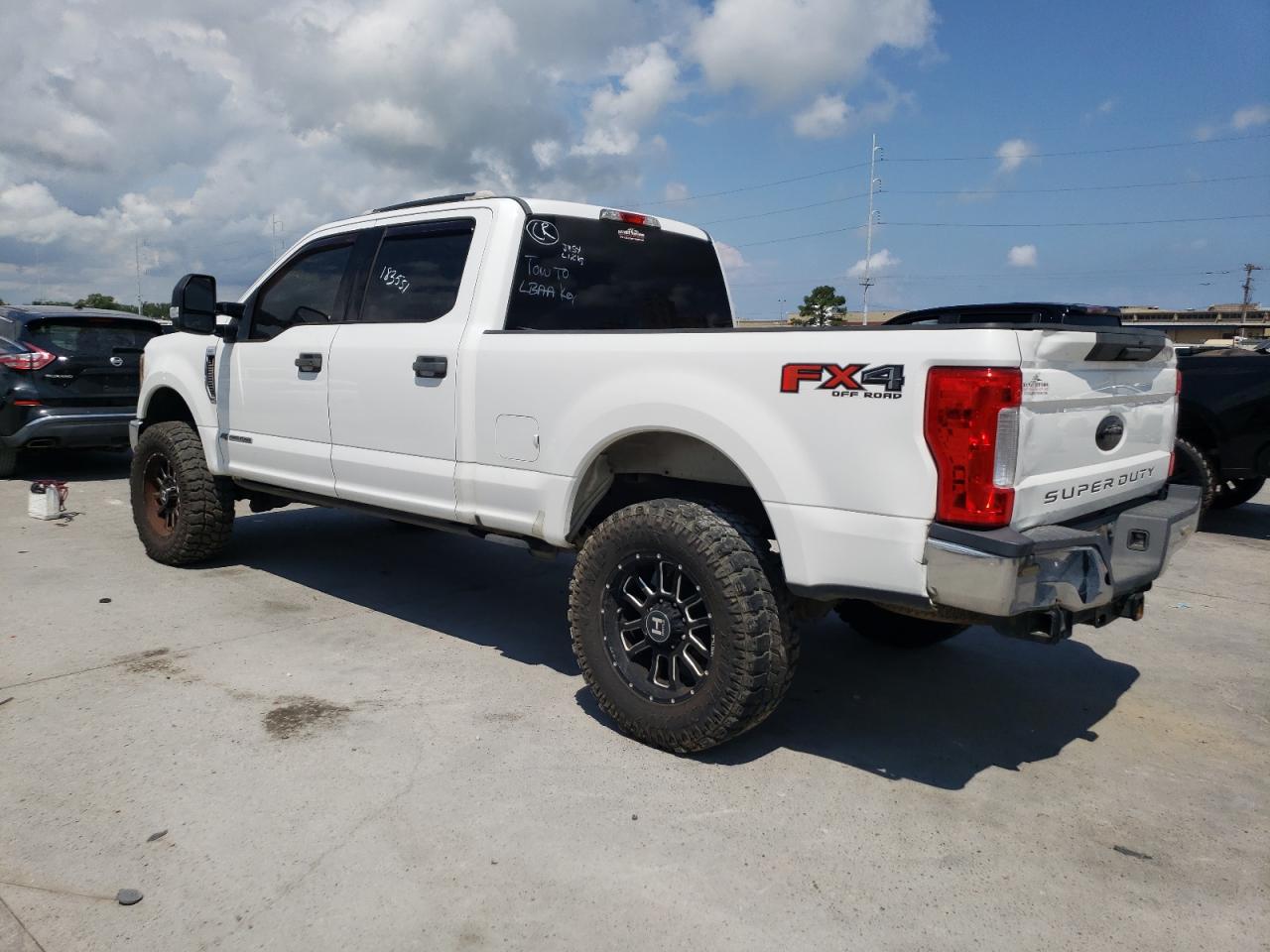 2017 Ford F250 Super Duty vin: 1FT7W2BT8HEB36682