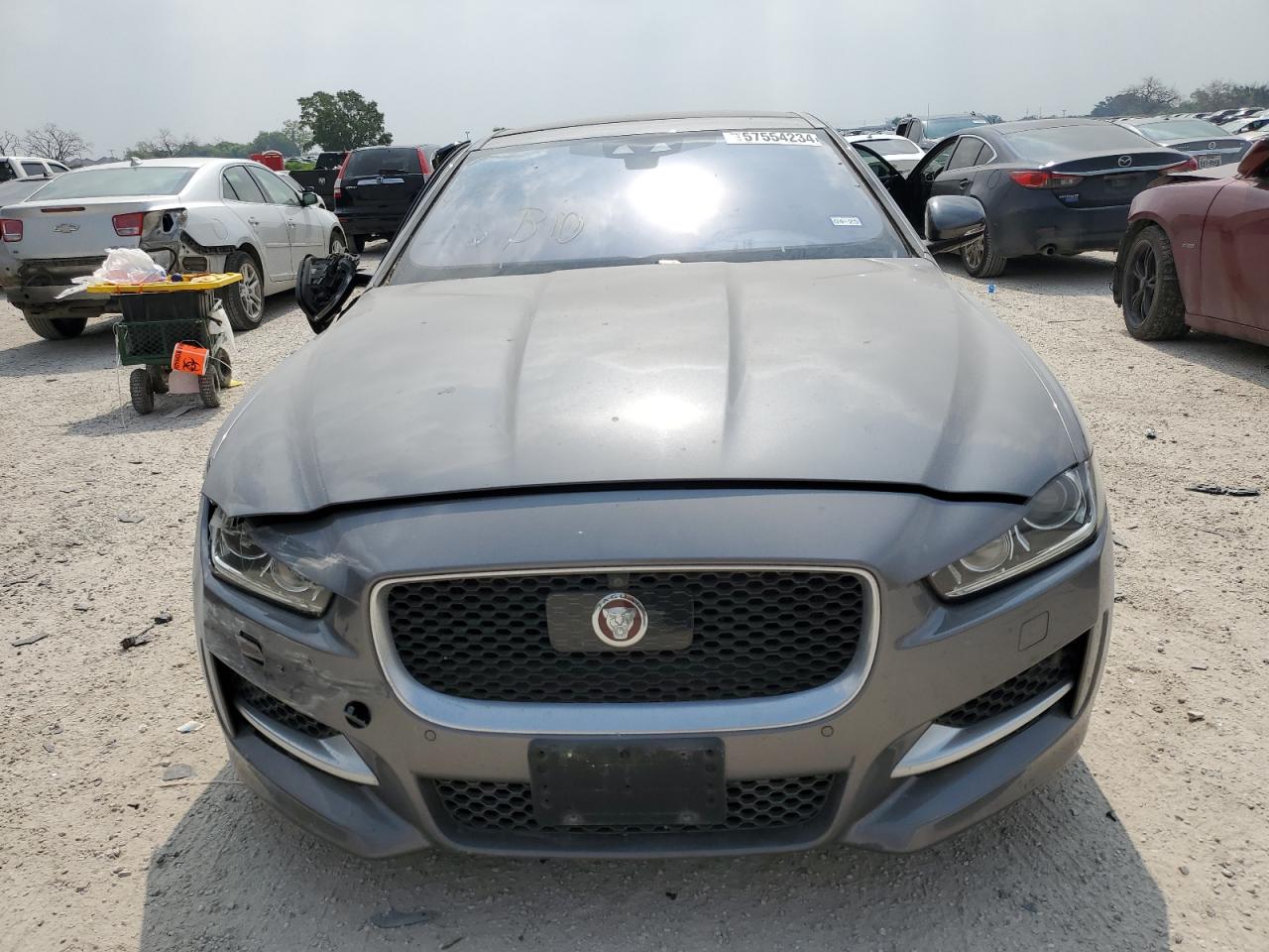 SAJAF4BV1HA945159 2017 Jaguar Xe R - Sport