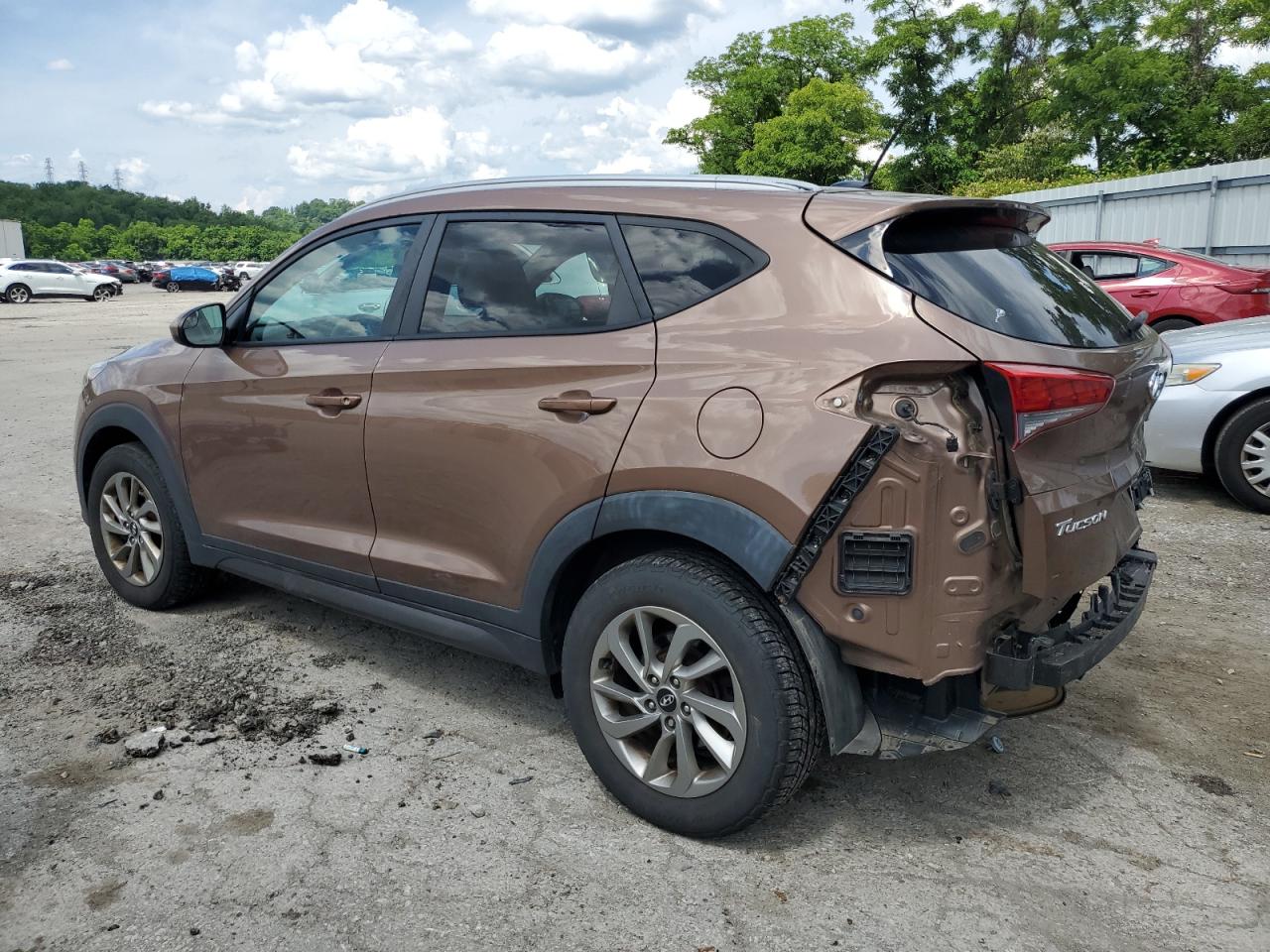 2016 Hyundai Tucson Limited vin: KM8J3CA46GU187788